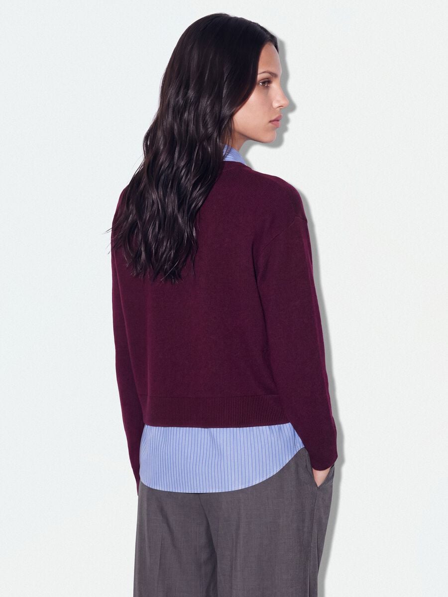 Maglia viola in misto viscosa e lana con scollo a V e inserto camicia_3
