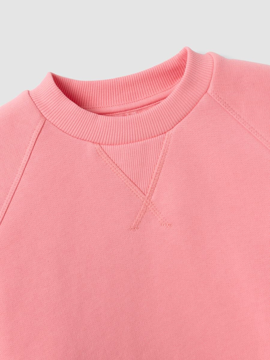 Felpa rosa crop in misto cotone a girocollo relaxed fit per bambina_1