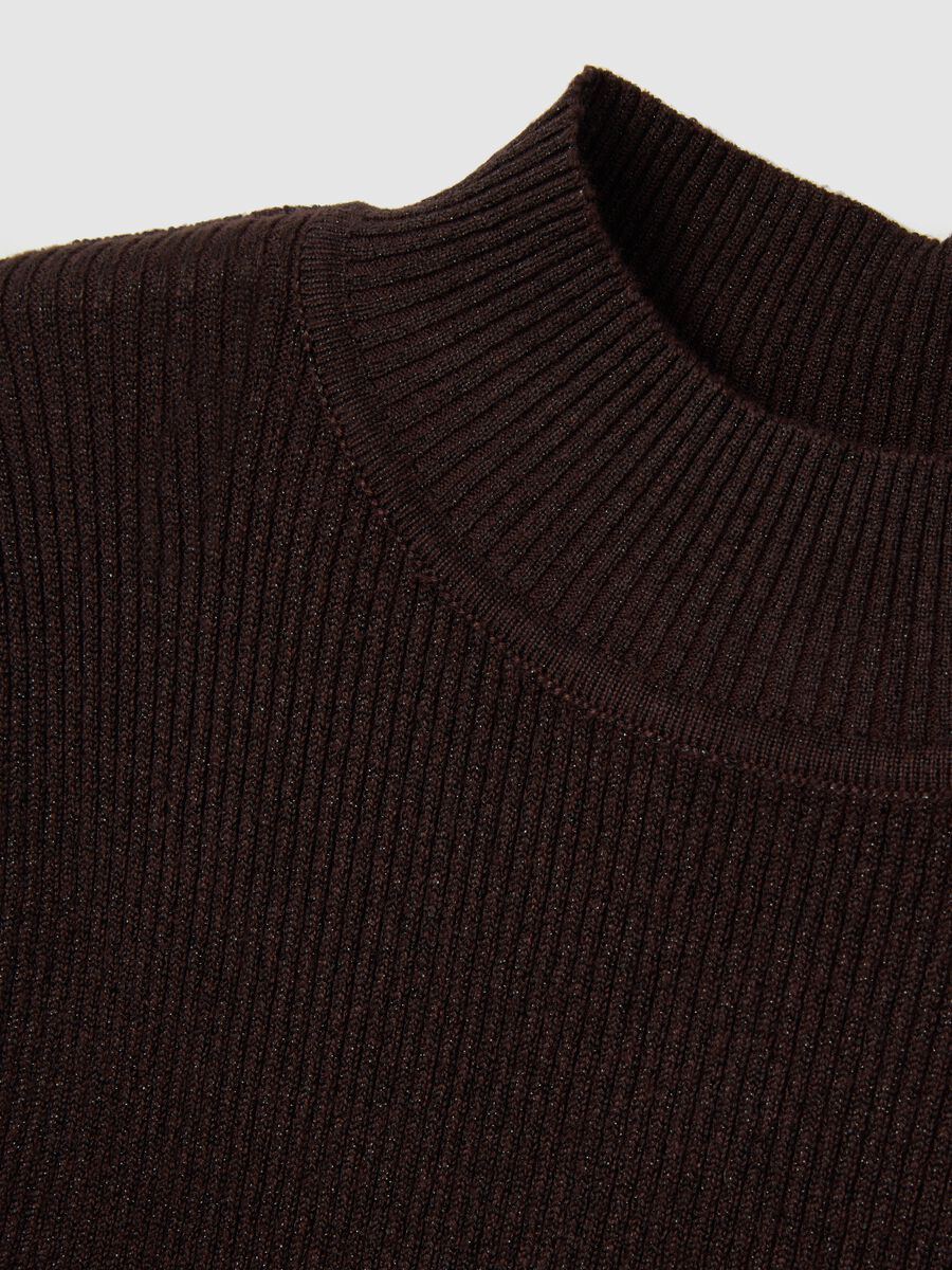 Brown mock neck fitted sweater_5