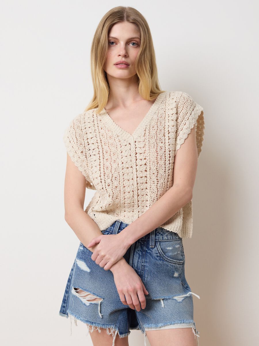 Women's beige cotton regular fit cropped top_0