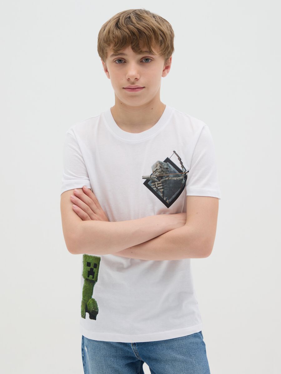 White T-shirt with Minecraft print_0