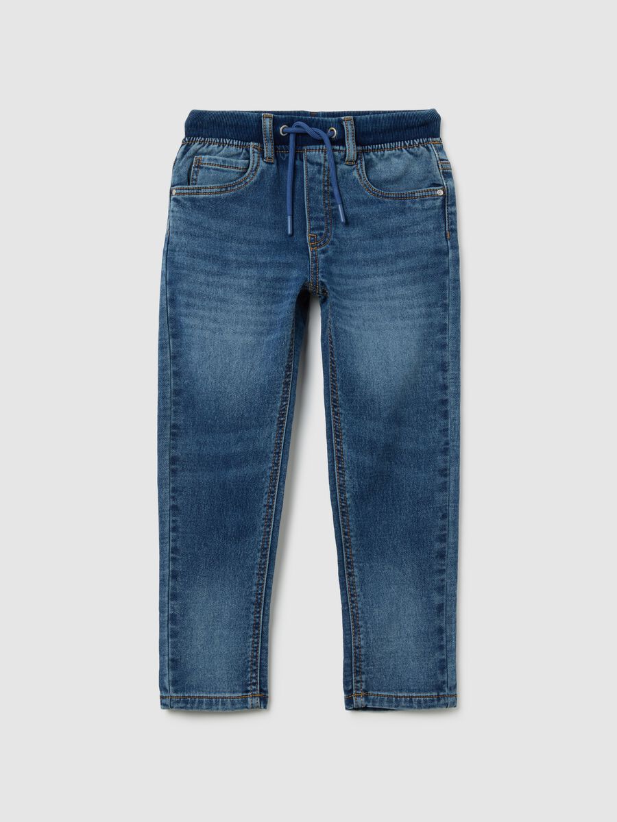Jeans da bambino in misto cotone blu elasticizzato_0