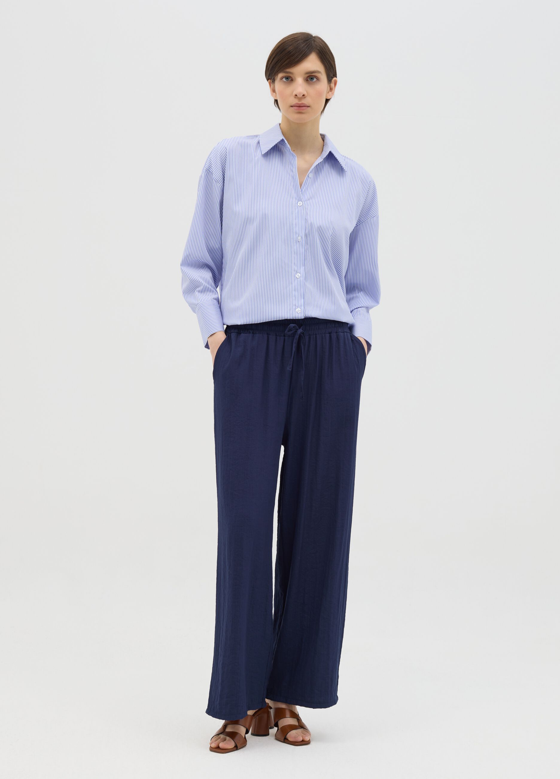 Blue wide-leg trousers