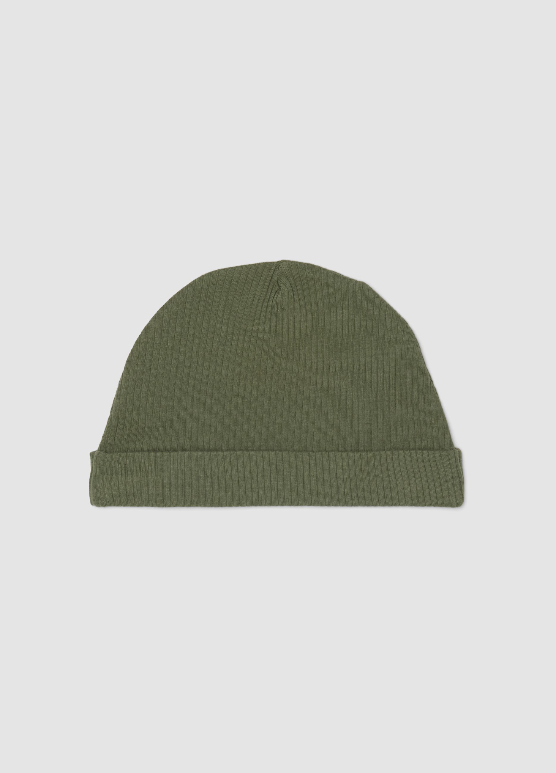 Cappello verde in puro cotone organico a coste per neonati