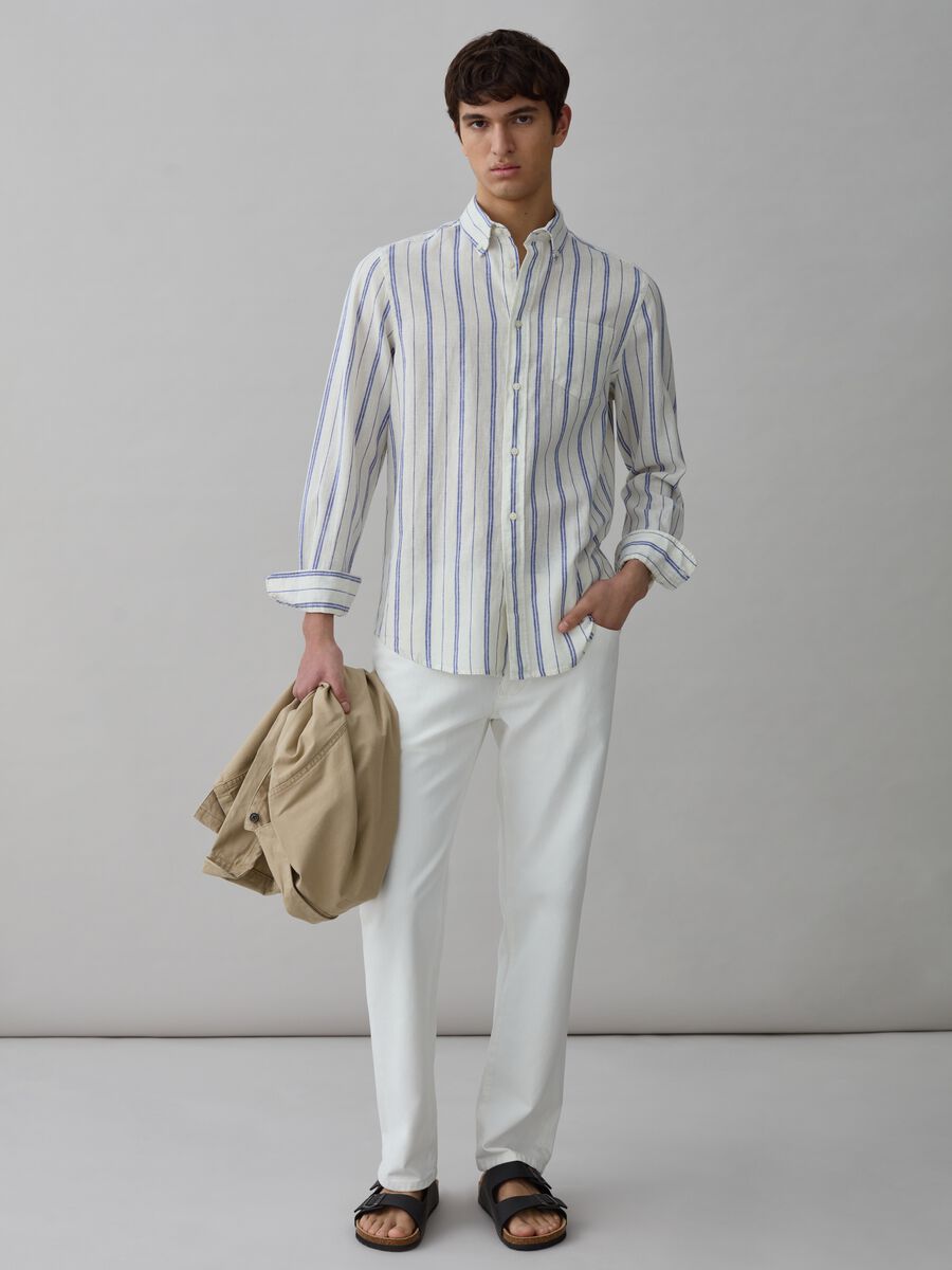 Regular-fit shirt in striped cotton and linen_1