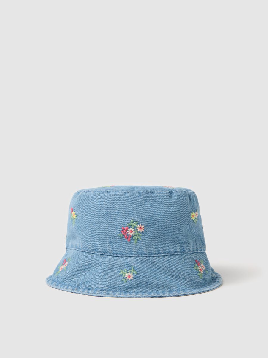 Denim bucket hat with floral embroidery_0