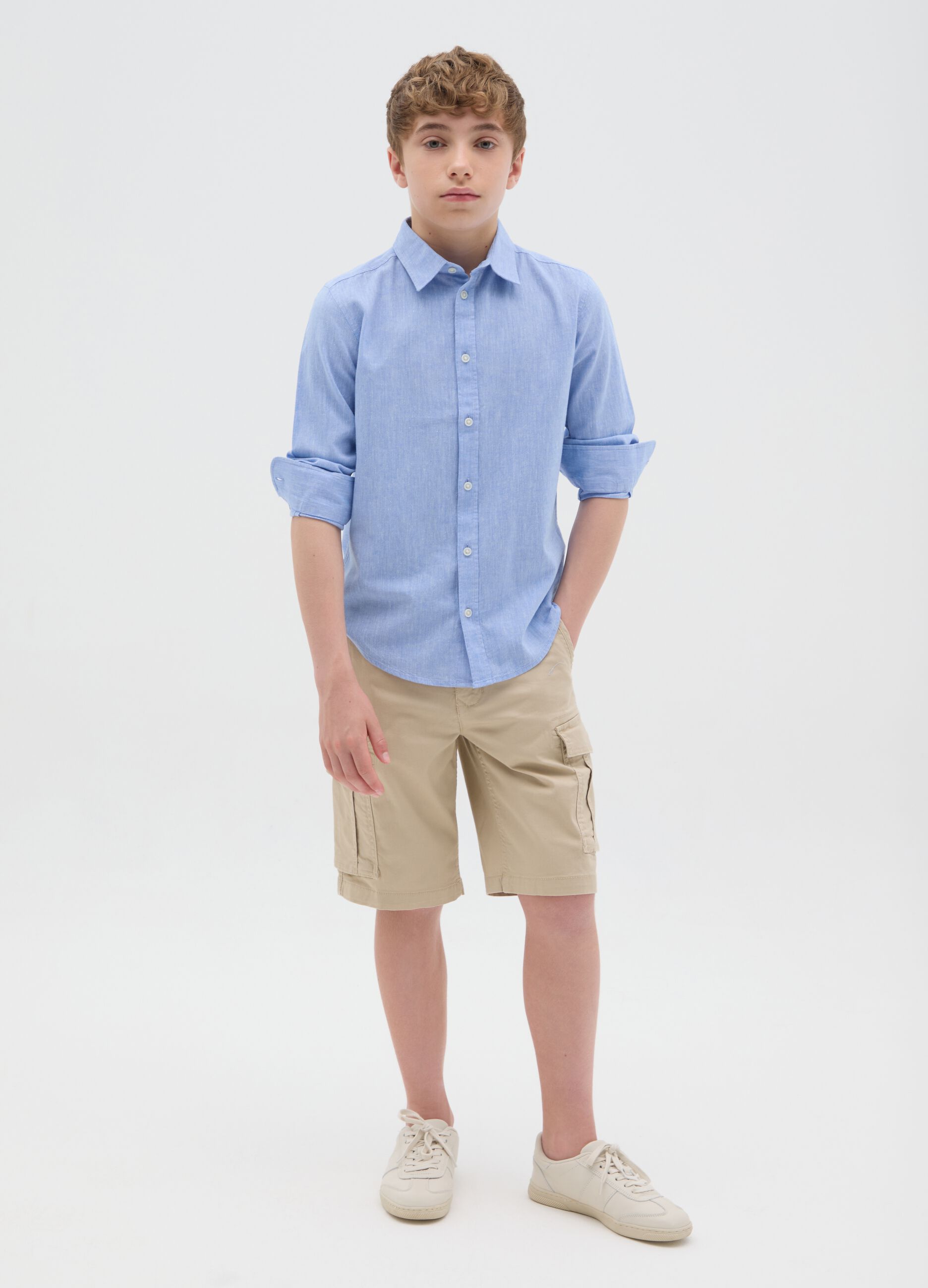 Boys’ beige regular-fit shorts in stretch cotton