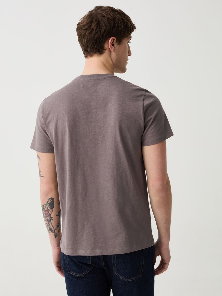 Round-neck T-shirt in jersey slub_2