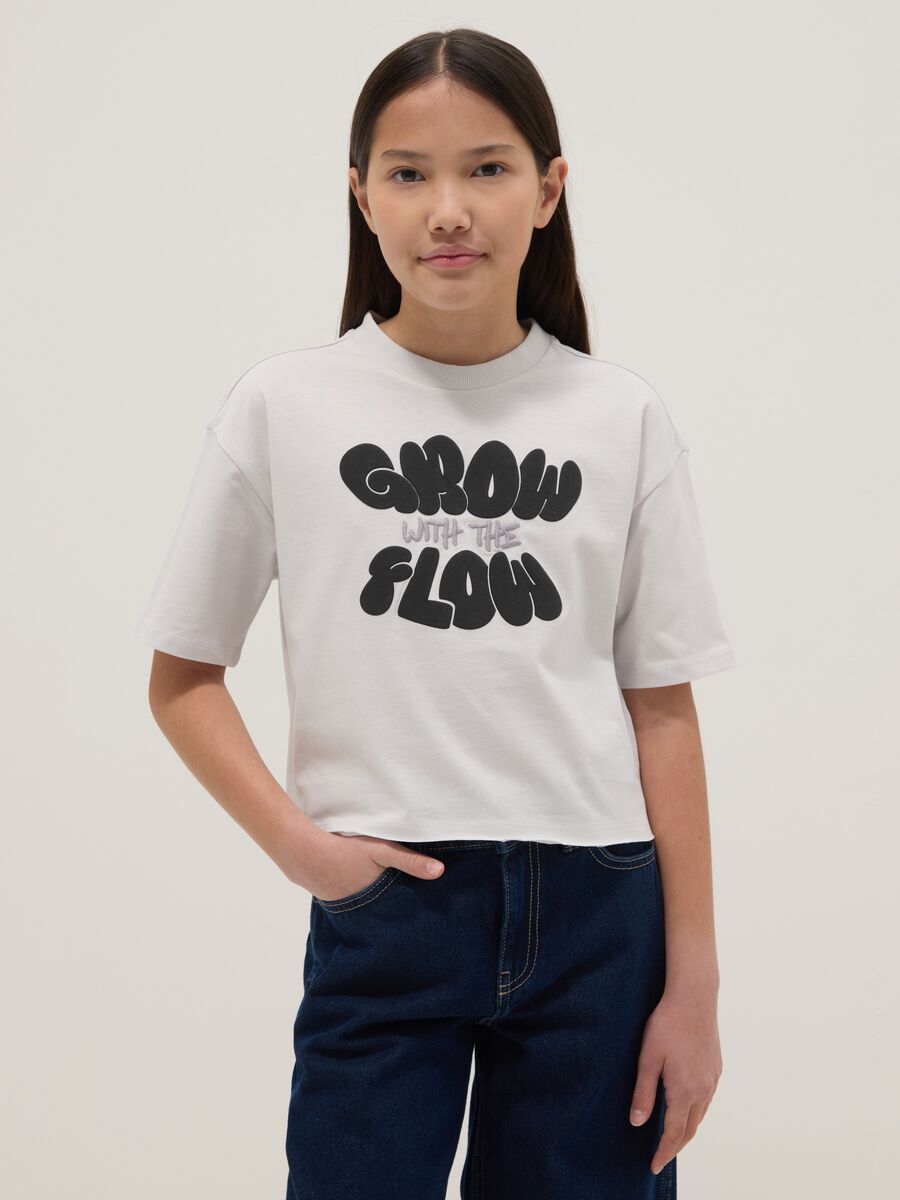 T-shirt in puro cotone bianca da ragazza boxy fit con stampa_0