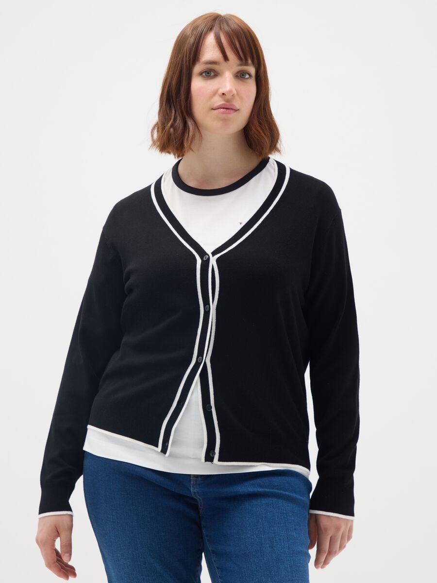 Cardigan nero con bordo a contrasto_0
