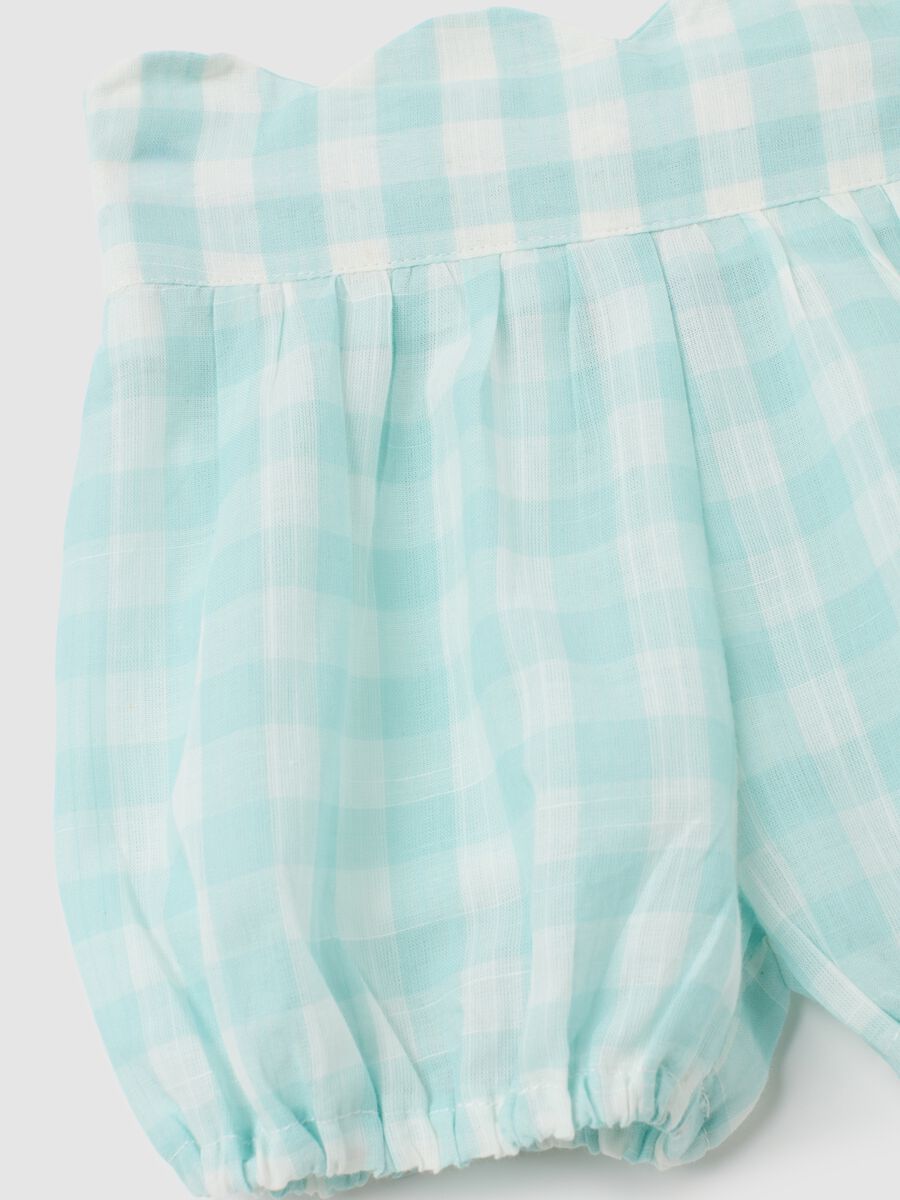 Multicoloured pure cotton baby girl top and shorts set_2