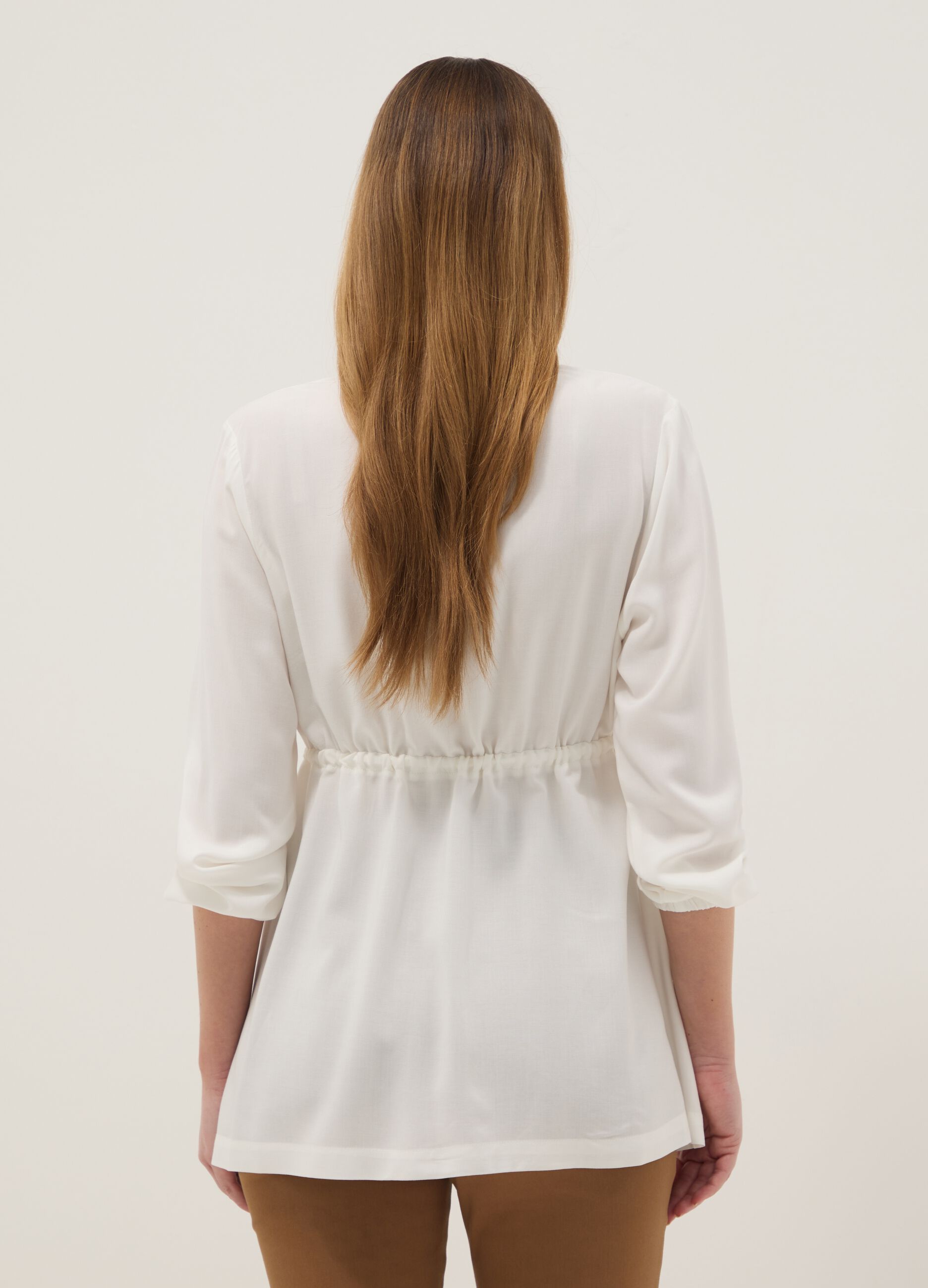 White maternity blouse in pure viscose with Mandarin collar