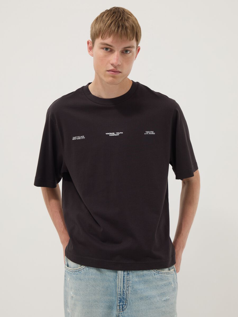 Black pure cotton T-shirt with front print_1