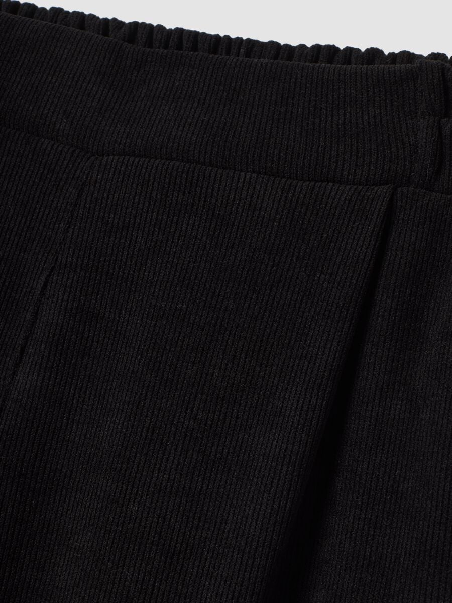 Black ribbed stretch-fabric trousers, regular fit_5