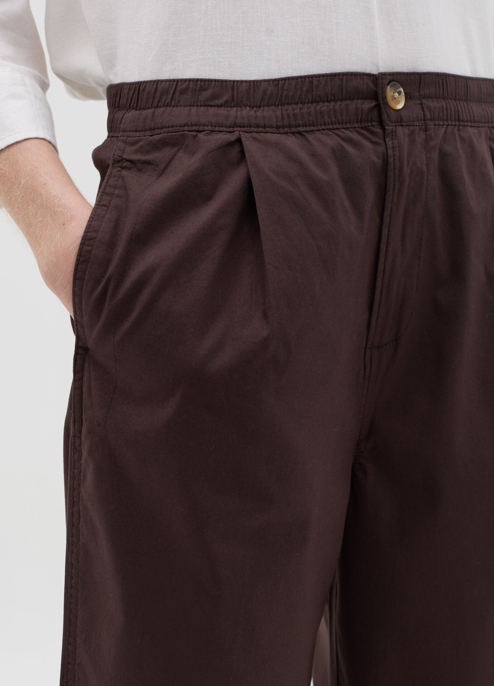 Pantalone cropped marrone in cotone stretch