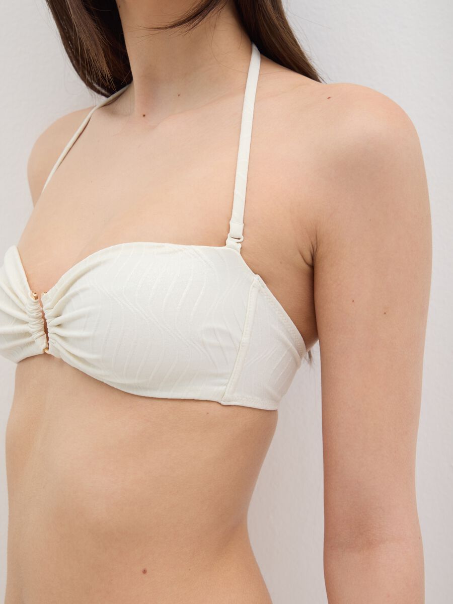 Women’s bikini top in white stretch fabric_3