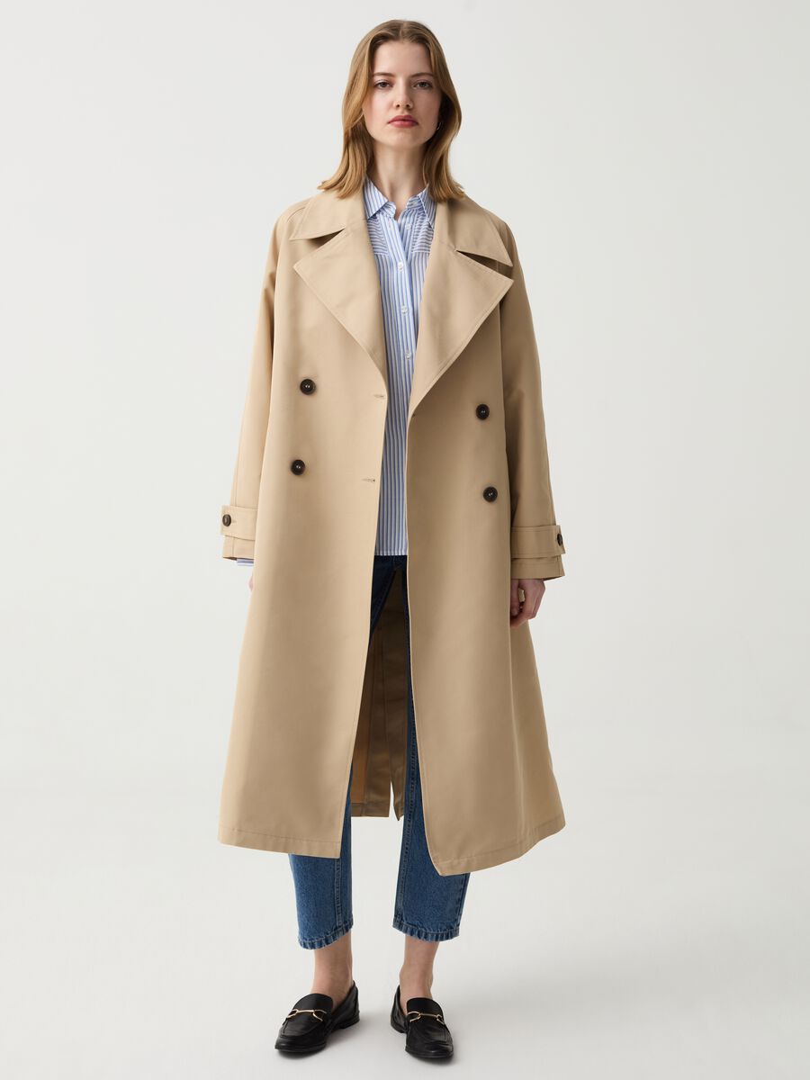 Long double-breasted trench coat with belt_0