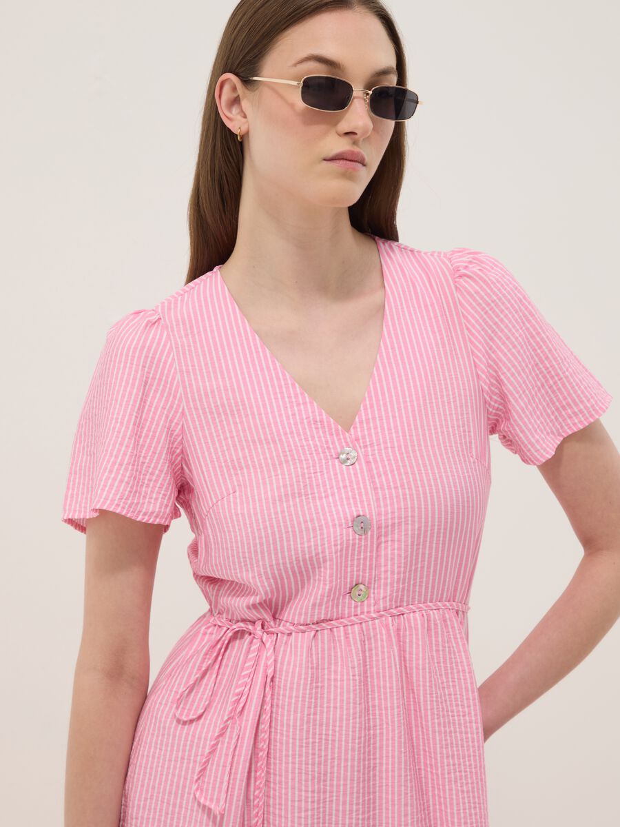 Abito rosa a righe in misto viscosa con scollo deep V_3