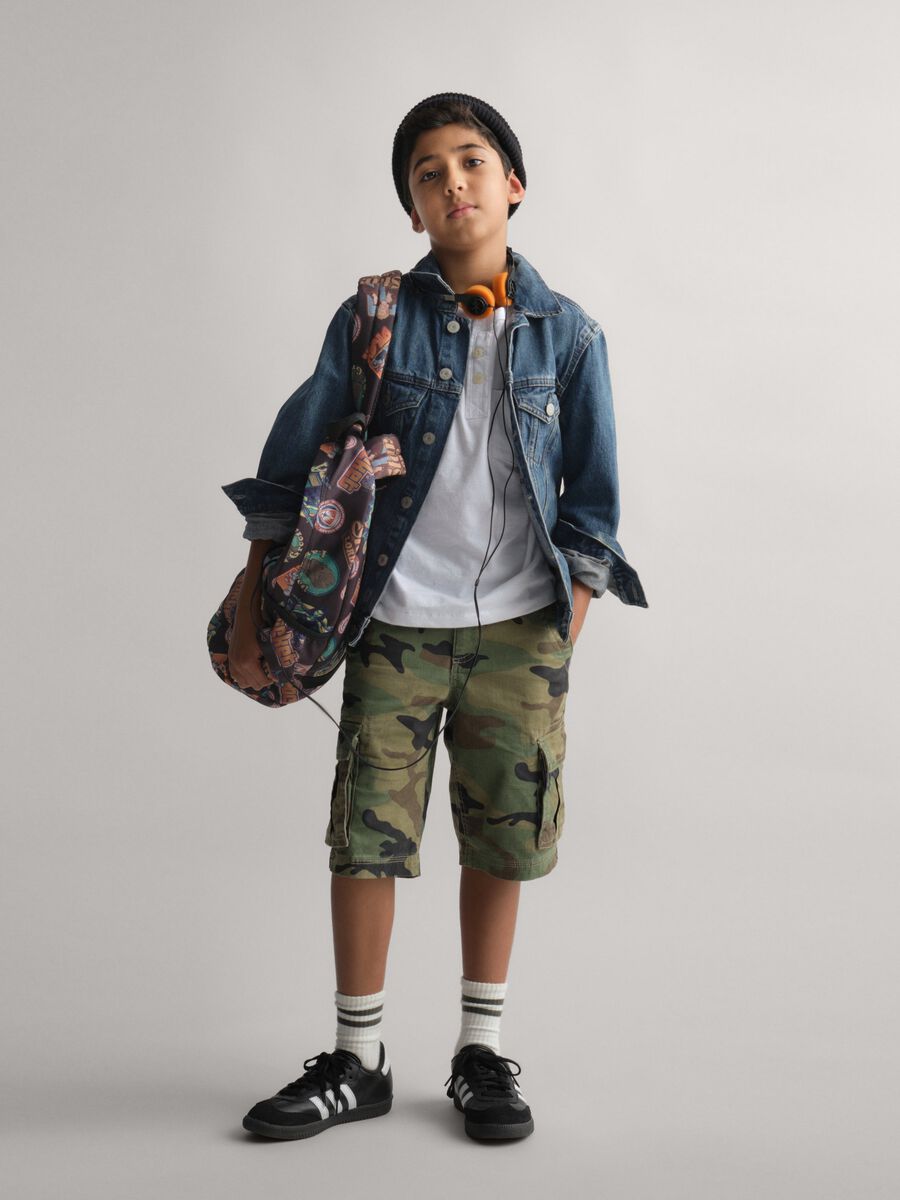 Cargo Bermuda shorts in camouflage stretch cotton_3