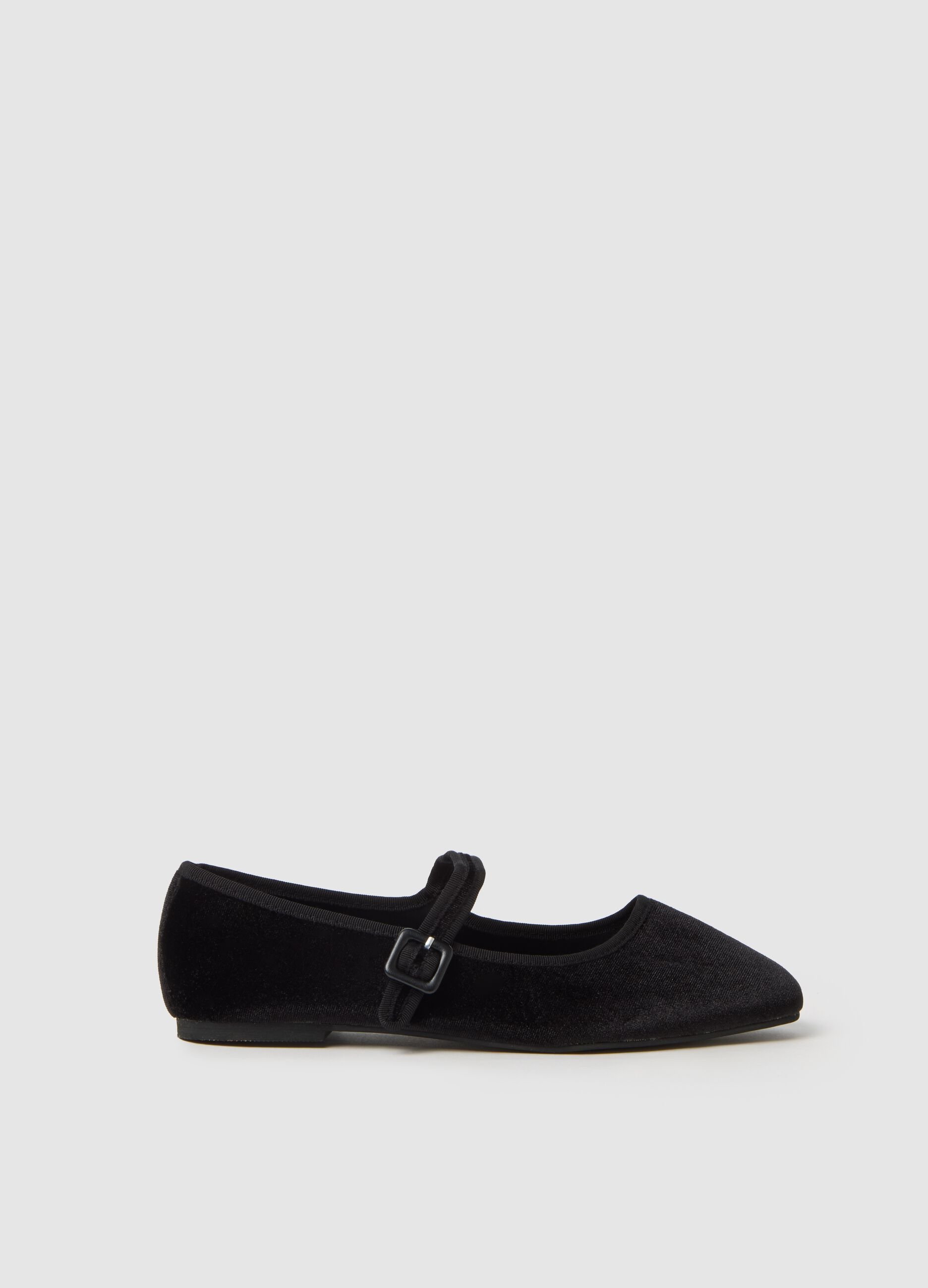 Black Velvet Ballet Flats