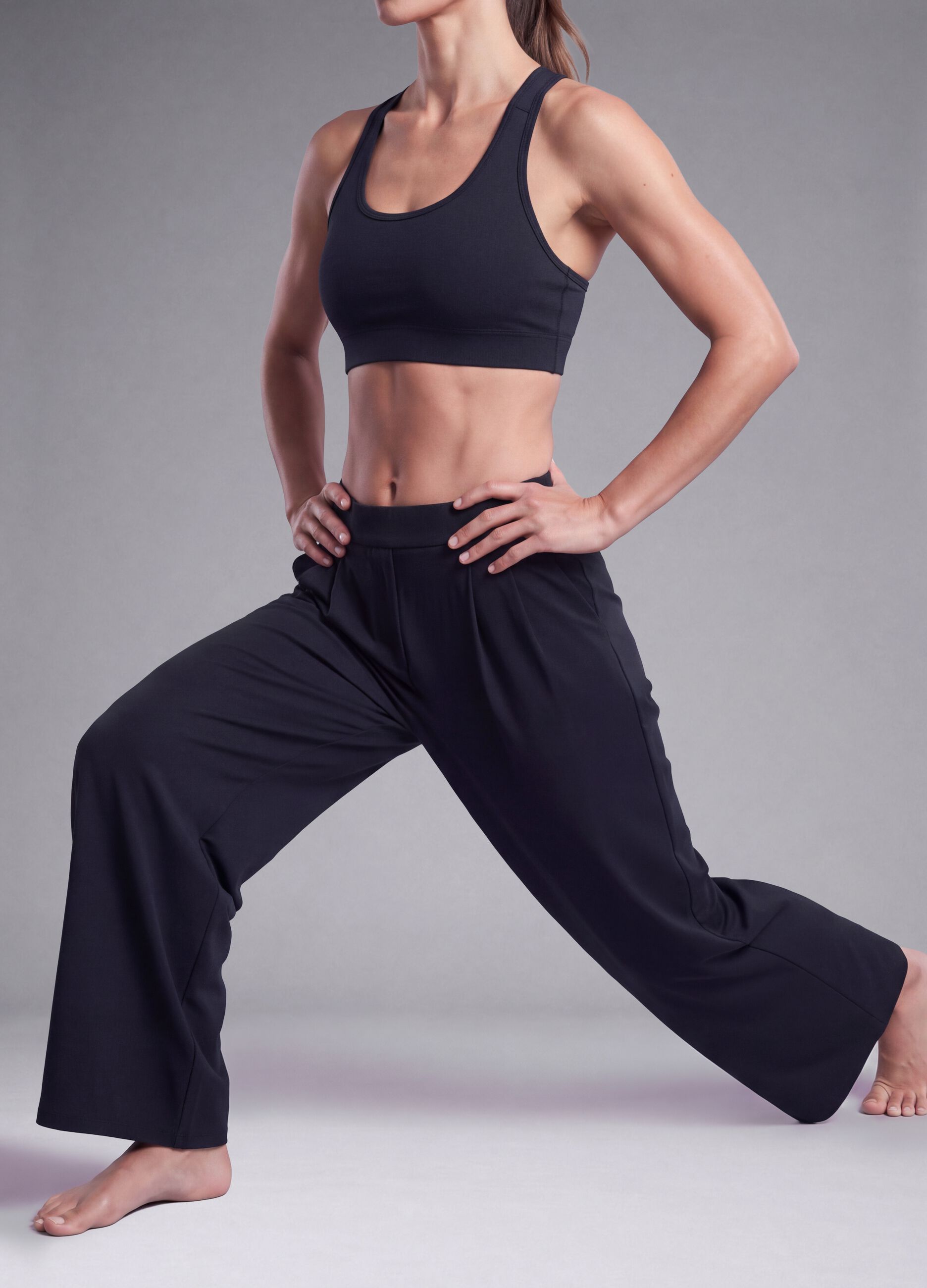 Pantaloni Easy Dry neri in tessuto elasticizzato wide leg ALTAVIA STUDIO