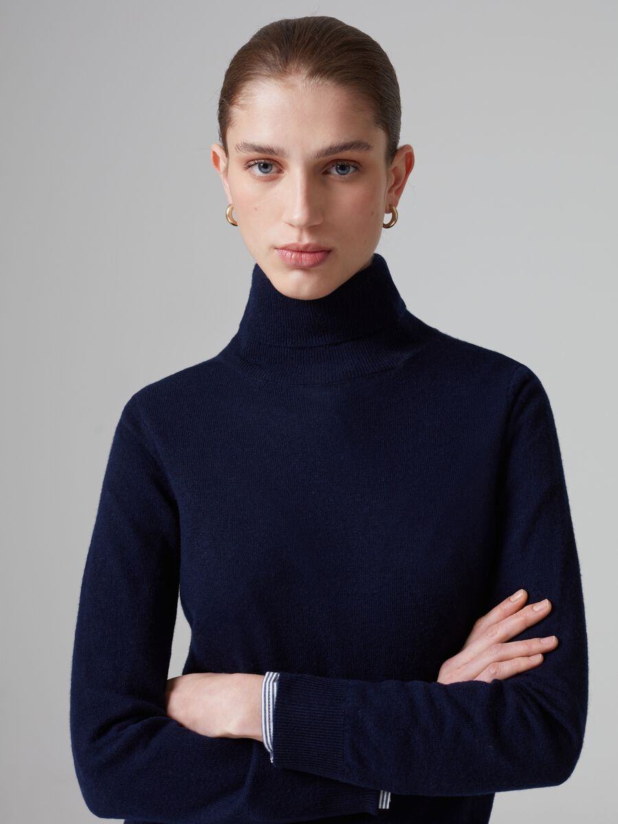 Pullover in lana a collo alto_1