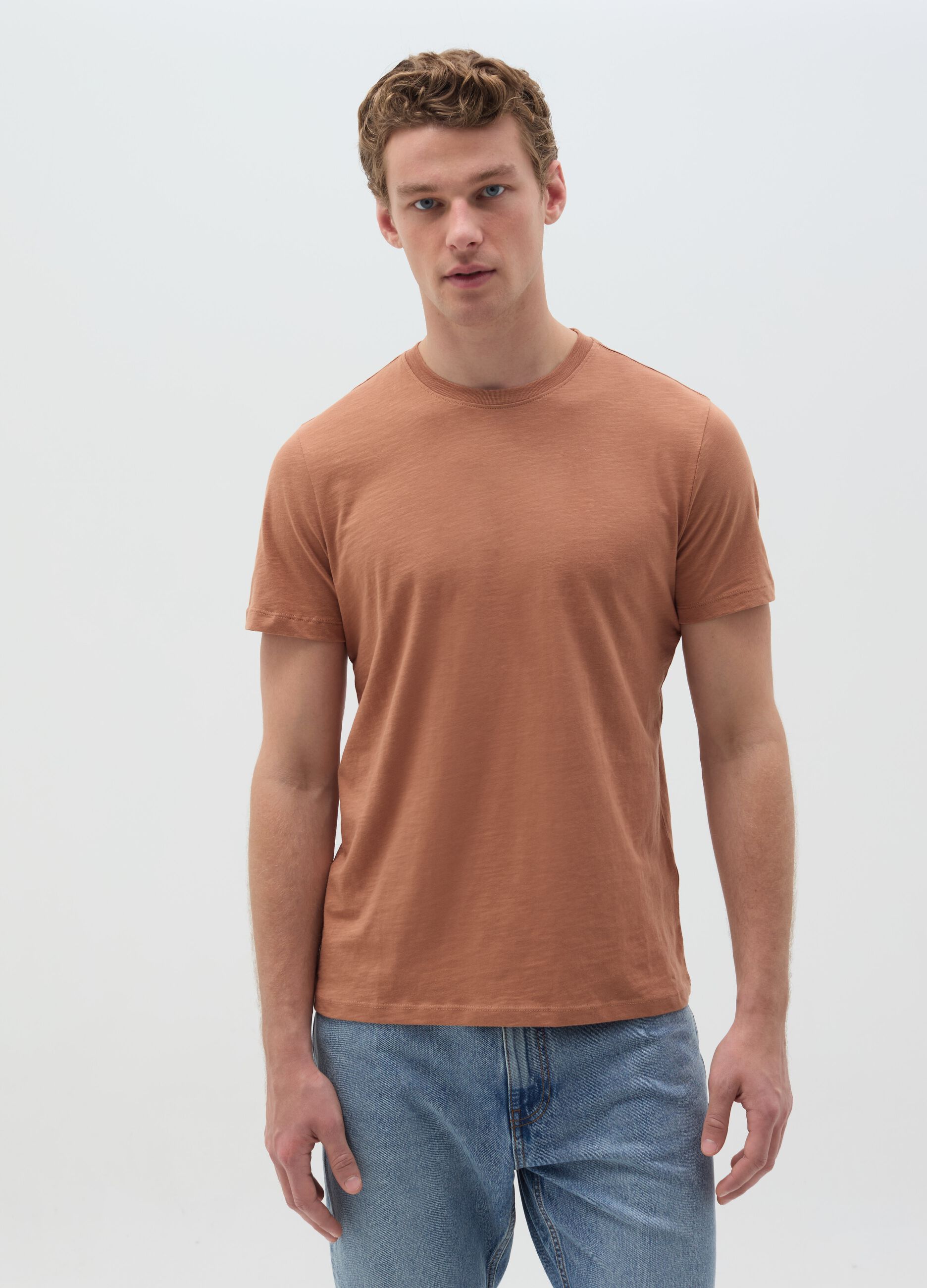 T-shirt girocollo in cotone slub