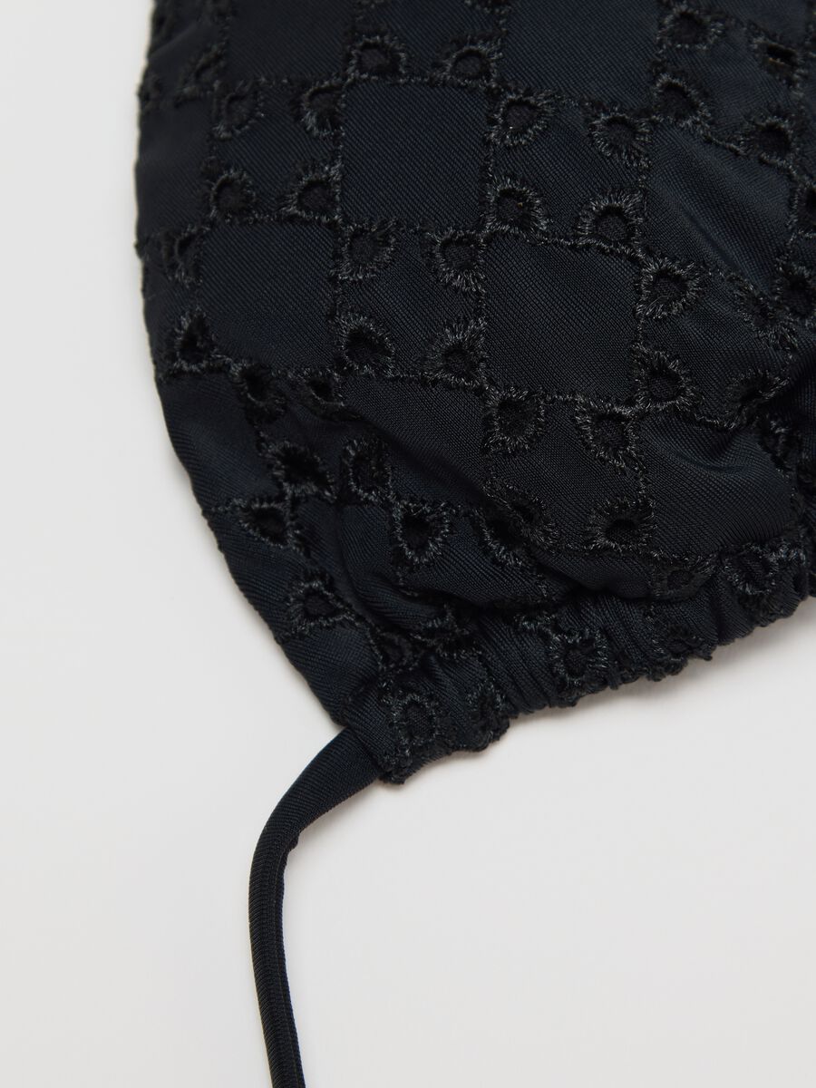 Black perforated bikini top_5