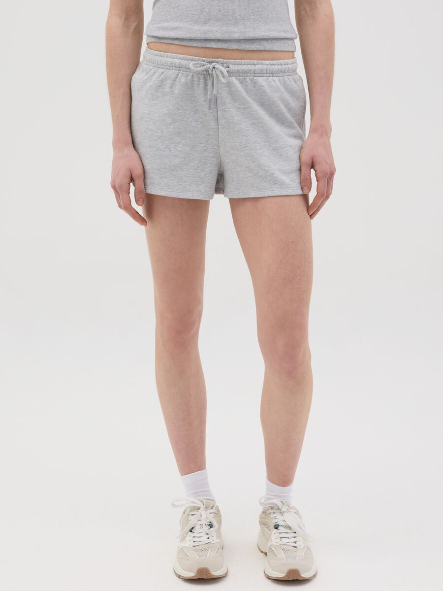 Grey shorts in French terry with drawstring_1