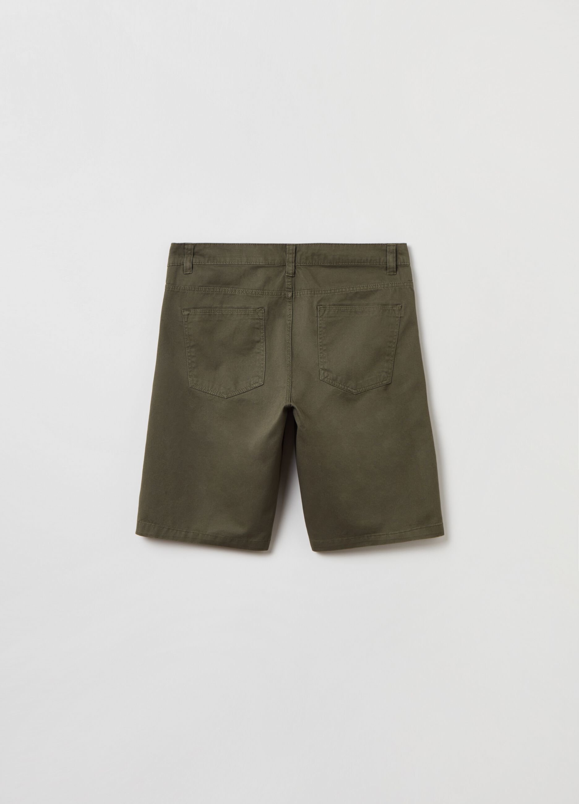 Regular-fit Bermuda shorts with five pockets