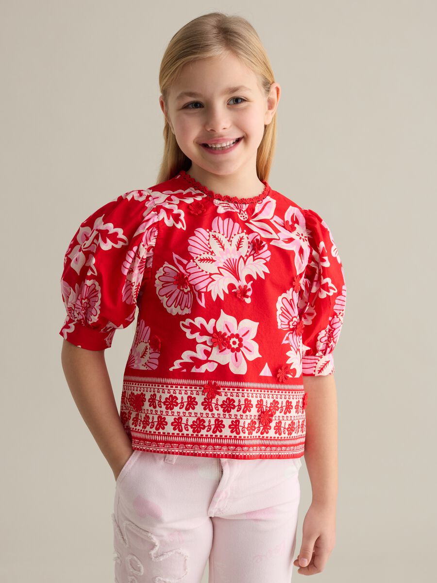 Blouse with floral pattern and broderie anglaise details_0