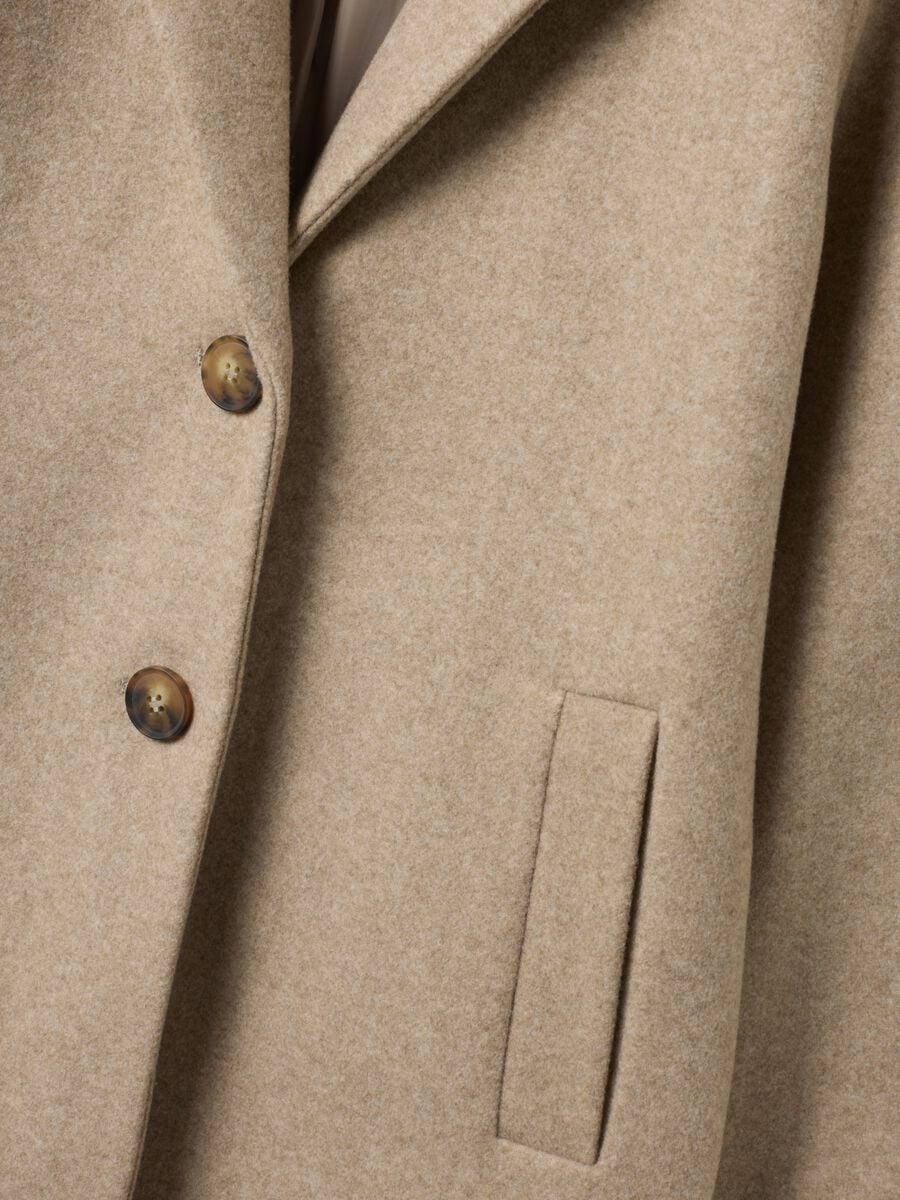 Cappotto cammello regular fit con rever e bottoni_5