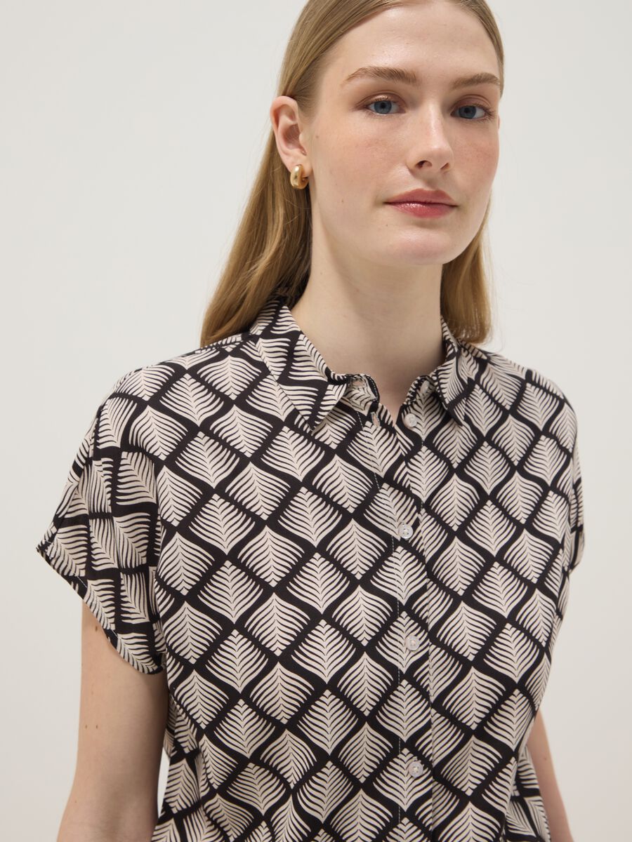 Pure viscose multicolour printed shirt, regular fit_0