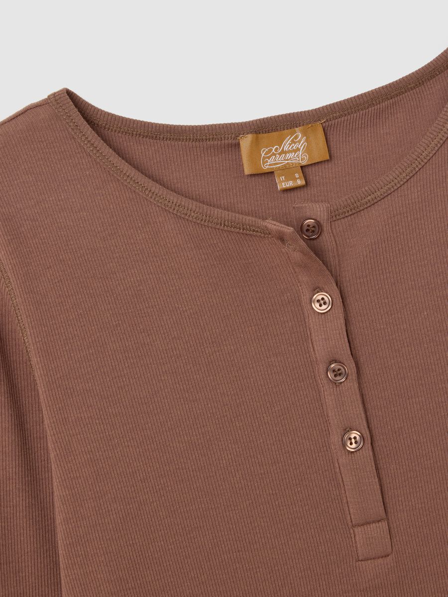 T-Shirt premaman marrone a maniche lunghe elasticizzata_5