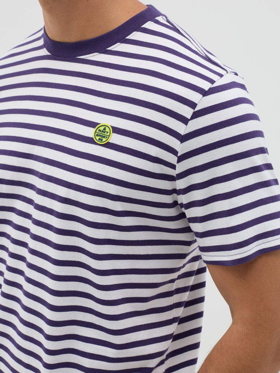 Blue and white striped T-shirt with logo_3