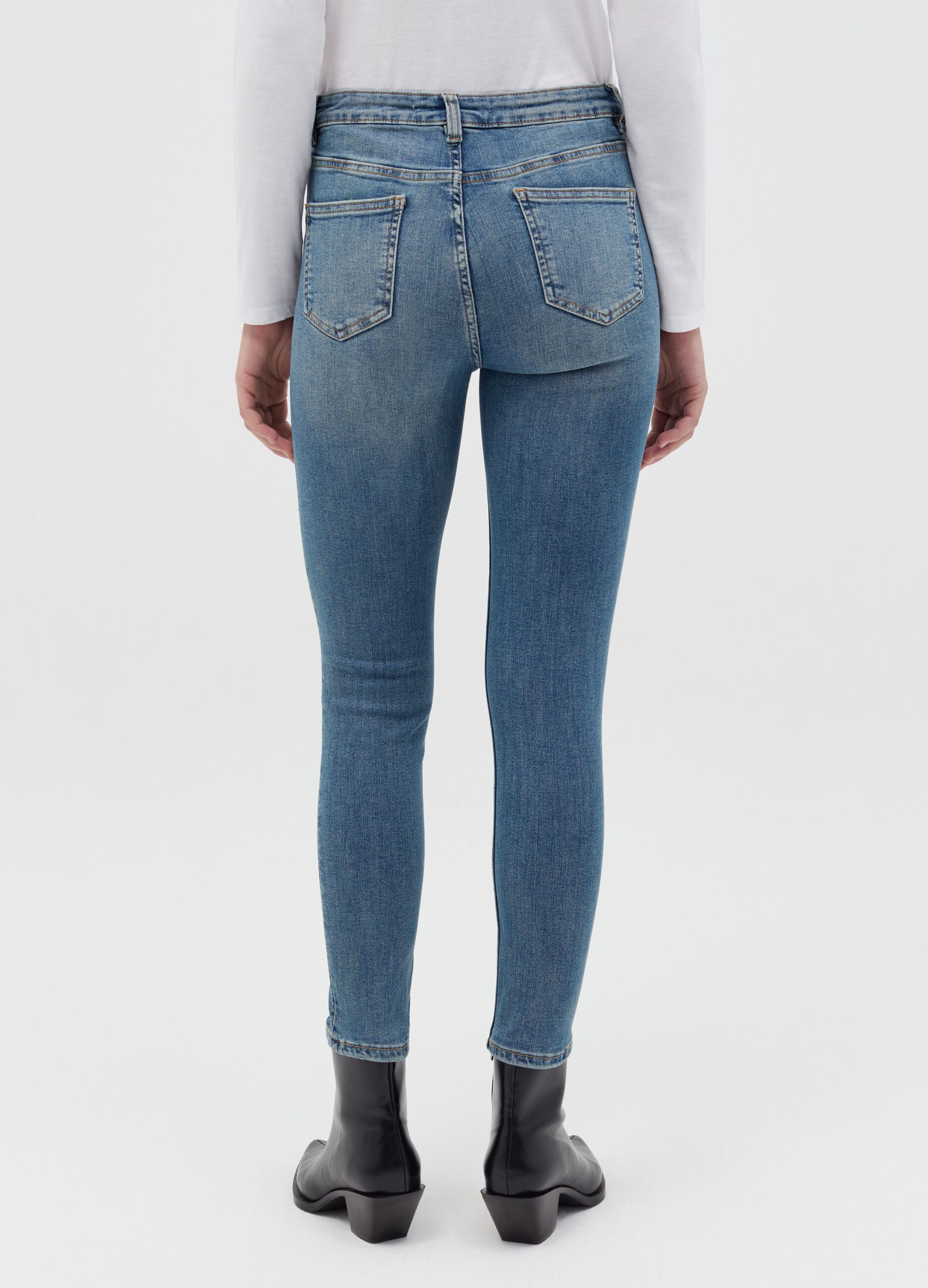Cropped skinny-fit jeans