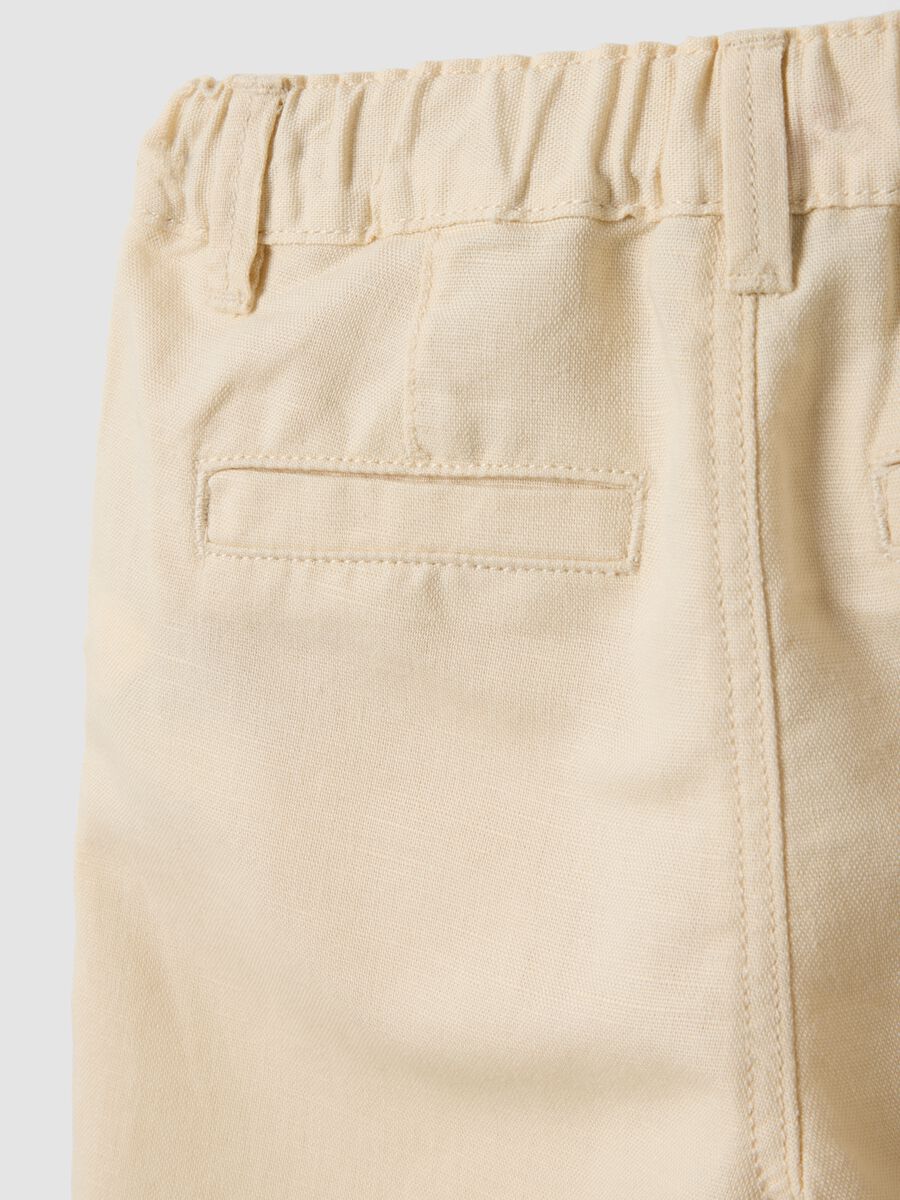 Beige linen and cotton blend shorts for baby boys, regular fit_3