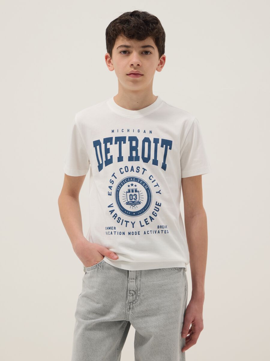 Boys' regular fit white pure cotton T-shirt with print_0