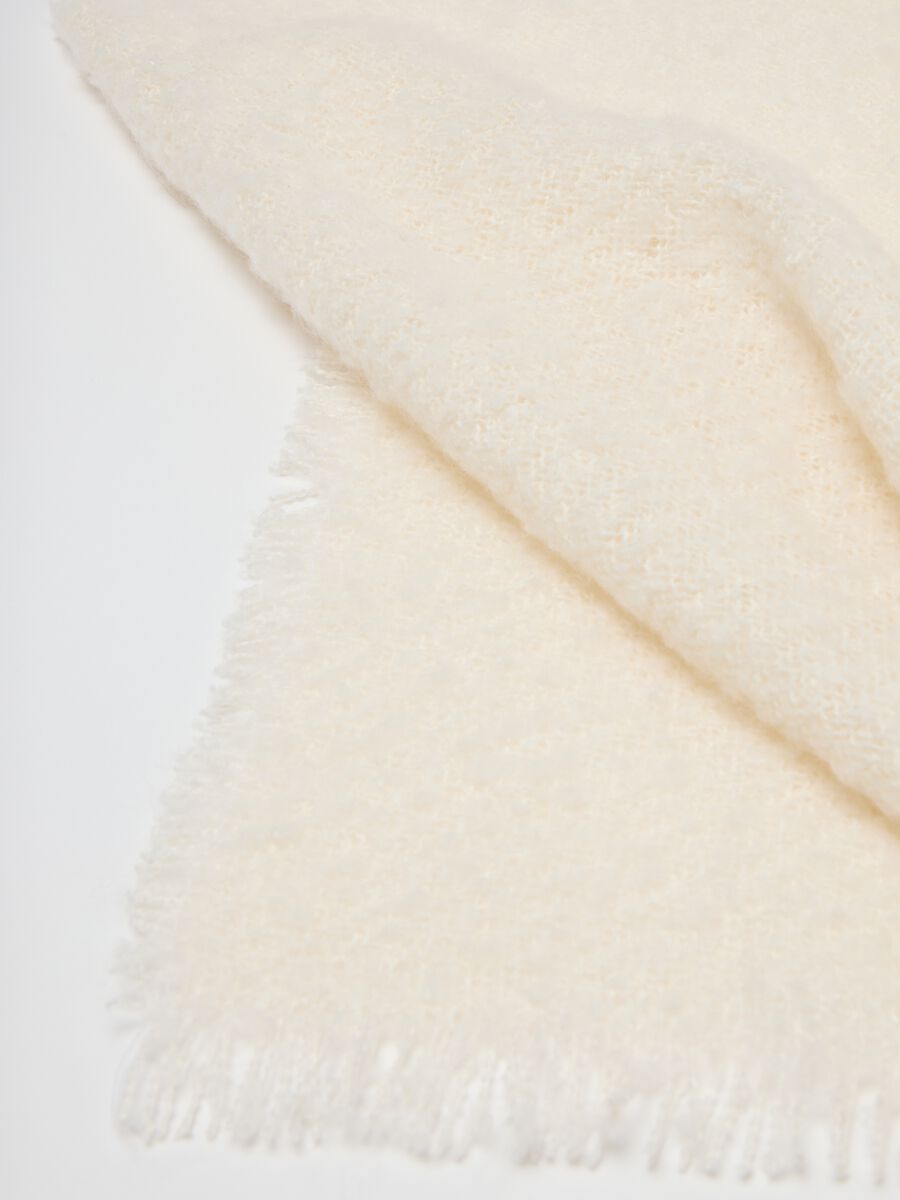 Sciarpa beige in misto tessuto_2