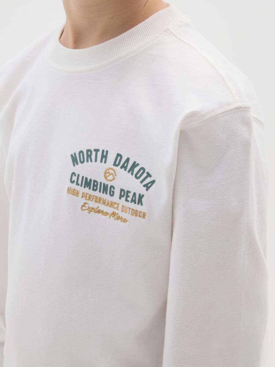 T-shirt da ragazzo in puro cotone bianca regular fit_2