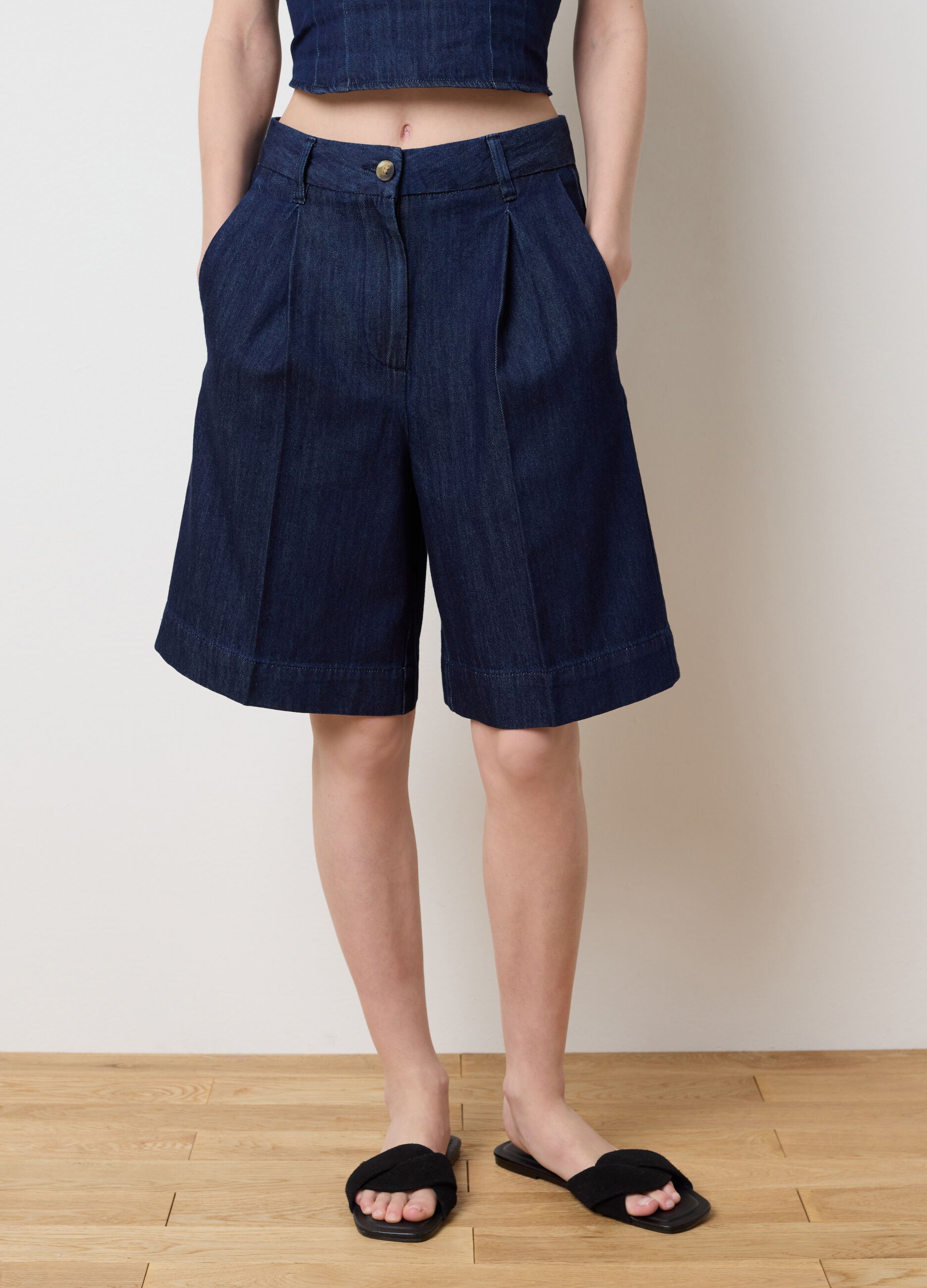 Bermuda da donna in puro cotone blu regular fit