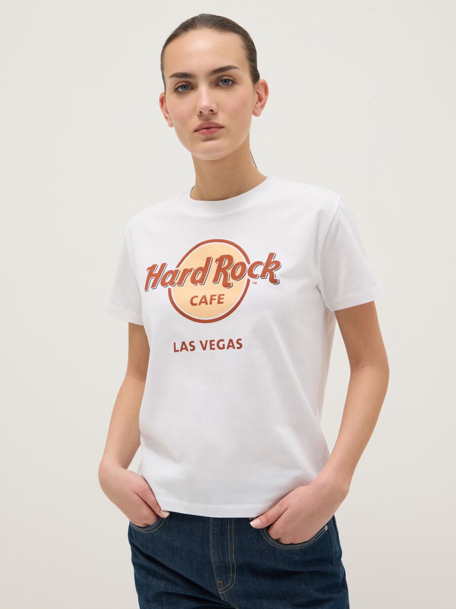 White Pure Cotton Regular Fit T-shirt with Hard Rock Cafe Logo_0
