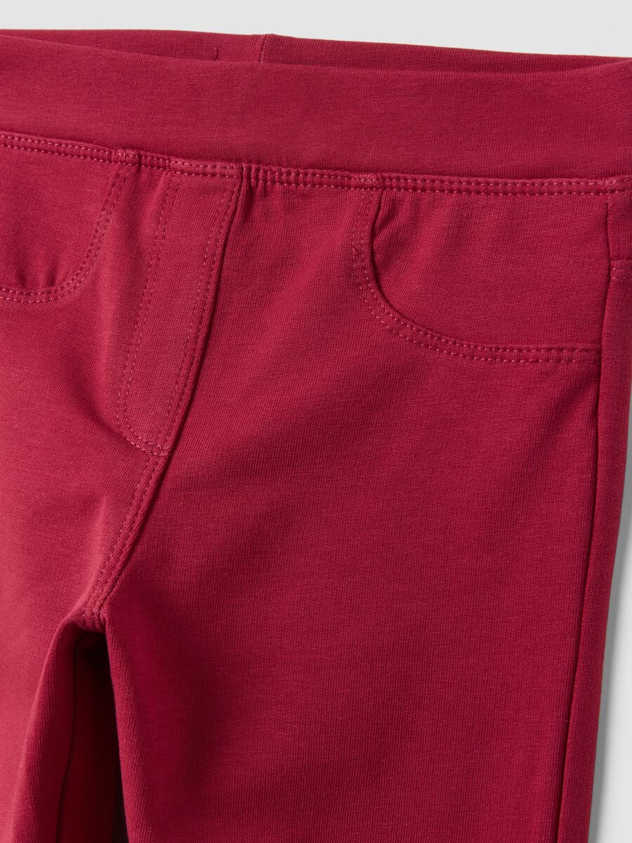 Treggings rossi in cotone organico elasticizzato slim fit per bambina_2