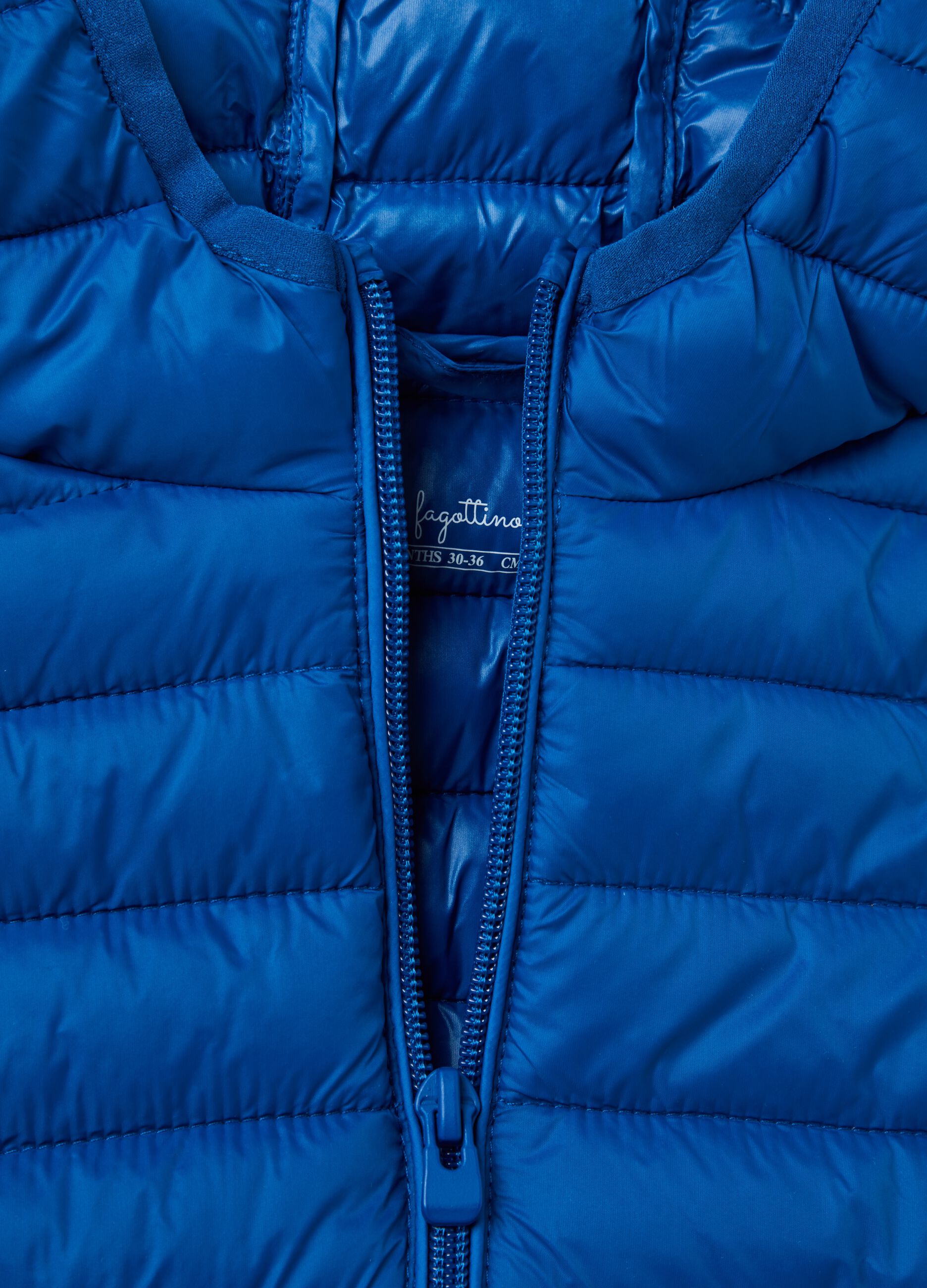 Gilet ultralight con cappuccio_0