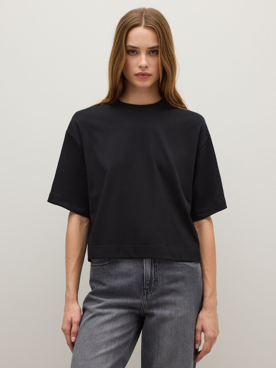 Black Cotton Blend Boxy Fit T-shirt_0