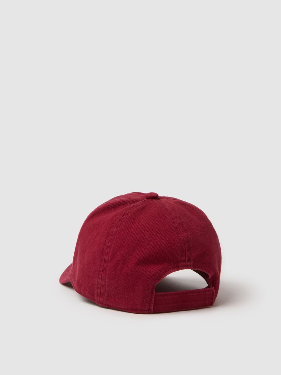 Red cotton baseball cap for kids with patch_2