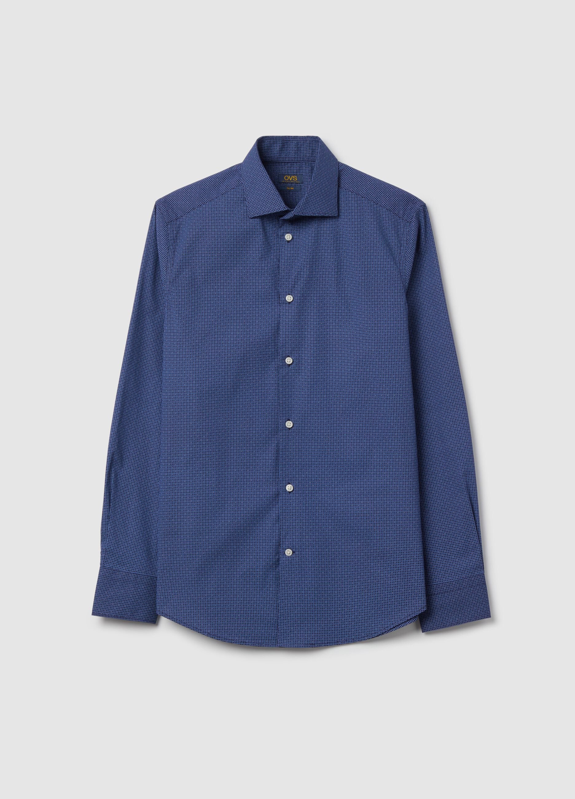 Slim-fit shirt with micro geometric pattern