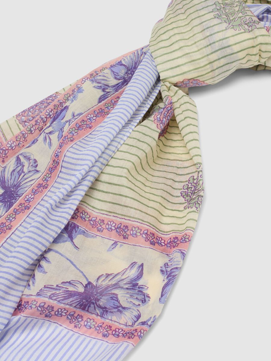 Sciarpa in puro cotone multicolor con motivo floreale_1