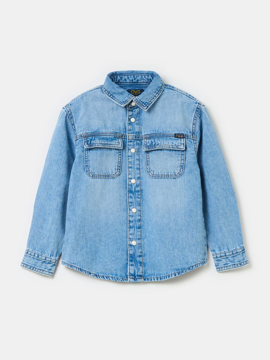 Denim shirt with pockets_0