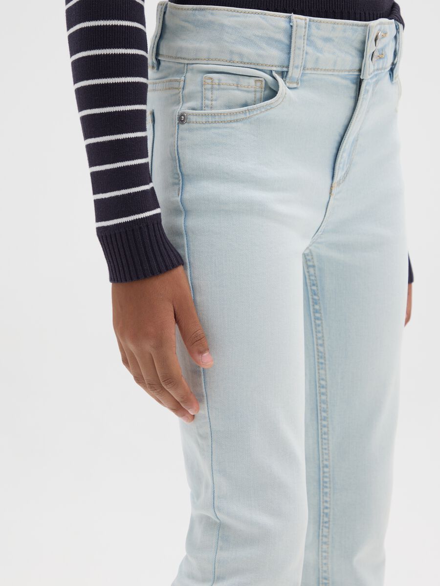 Jeans da ragazza in cotone elasticizzato azzurri flare_3